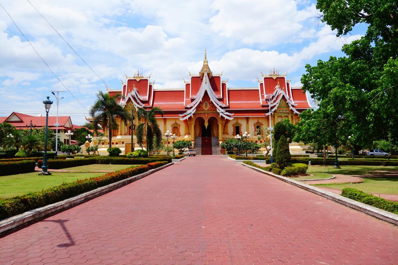 Memory Hotel Ban Nongdouang Exterior photo